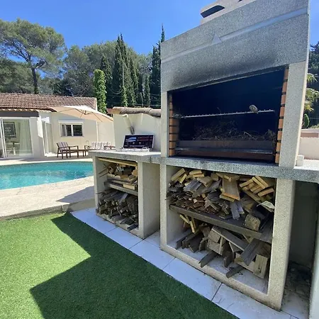 Fg * Mougins