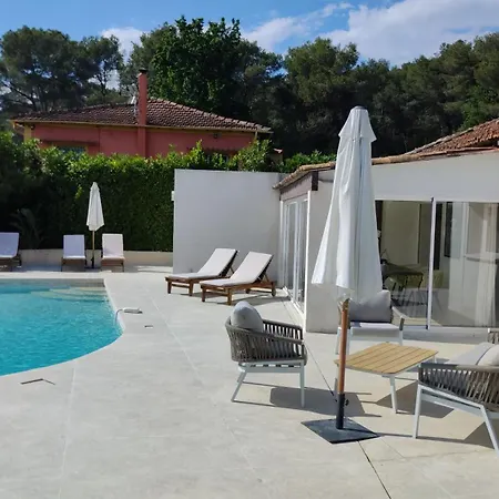 Fg Mougins